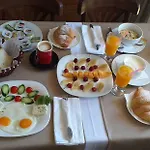 4 Stinet 3* Vlorë