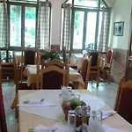 4 Stinet Vlorë