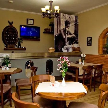 4 Stinet Ξενοδοχείο 3*